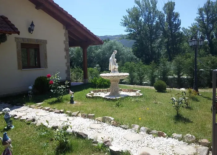 Refugio Del Cueto*** シャレー